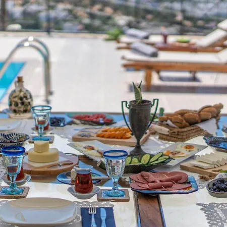 Casandra Private Pool וילה בודרום